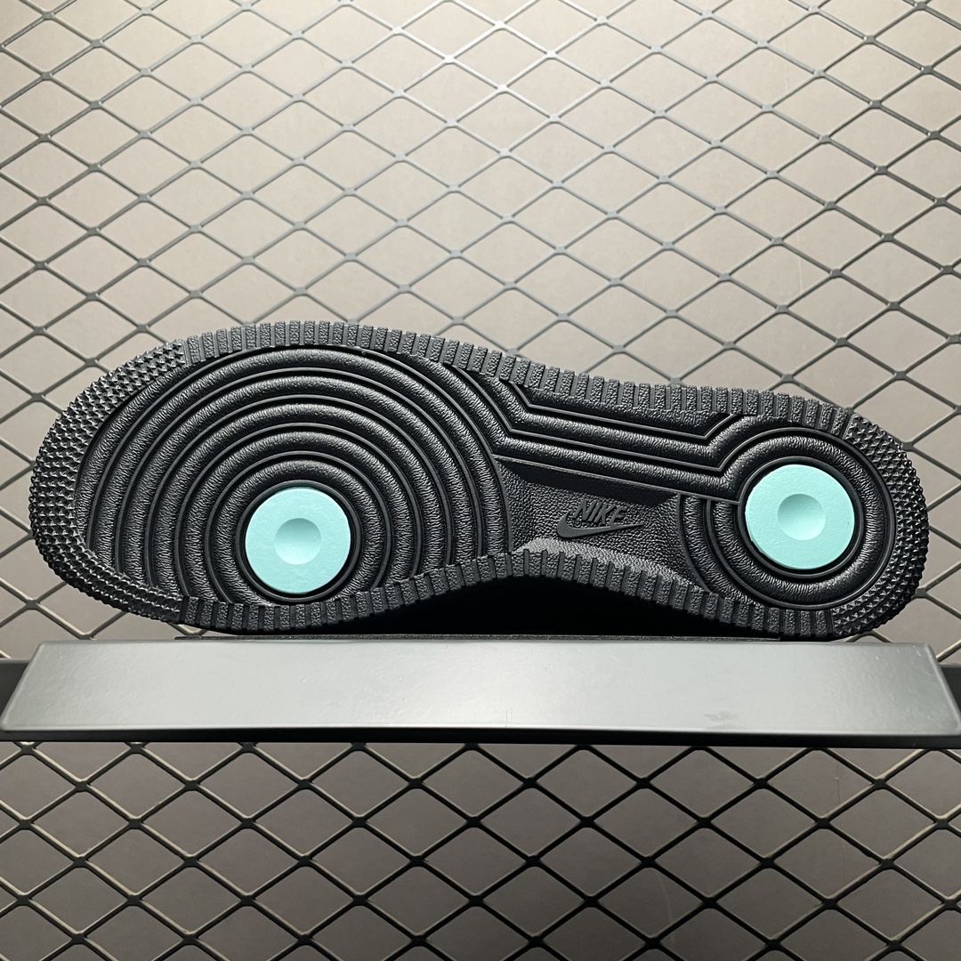 Tiffany & Co. × Nike Air Force 1 Low "1837"（DZ1382-001）