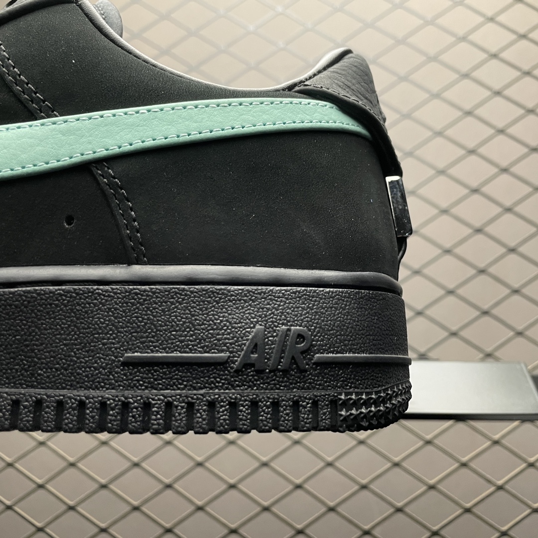 Tiffany & Co. × Nike Air Force 1 Low "1837"（DZ1382-001）