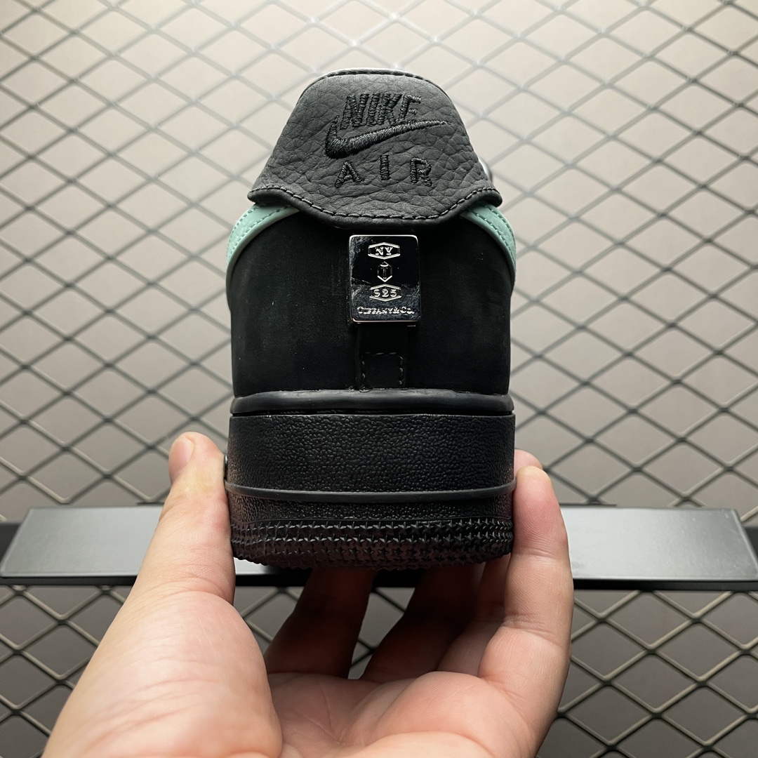Tiffany & Co. × Nike Air Force 1 Low "1837"（DZ1382-001）