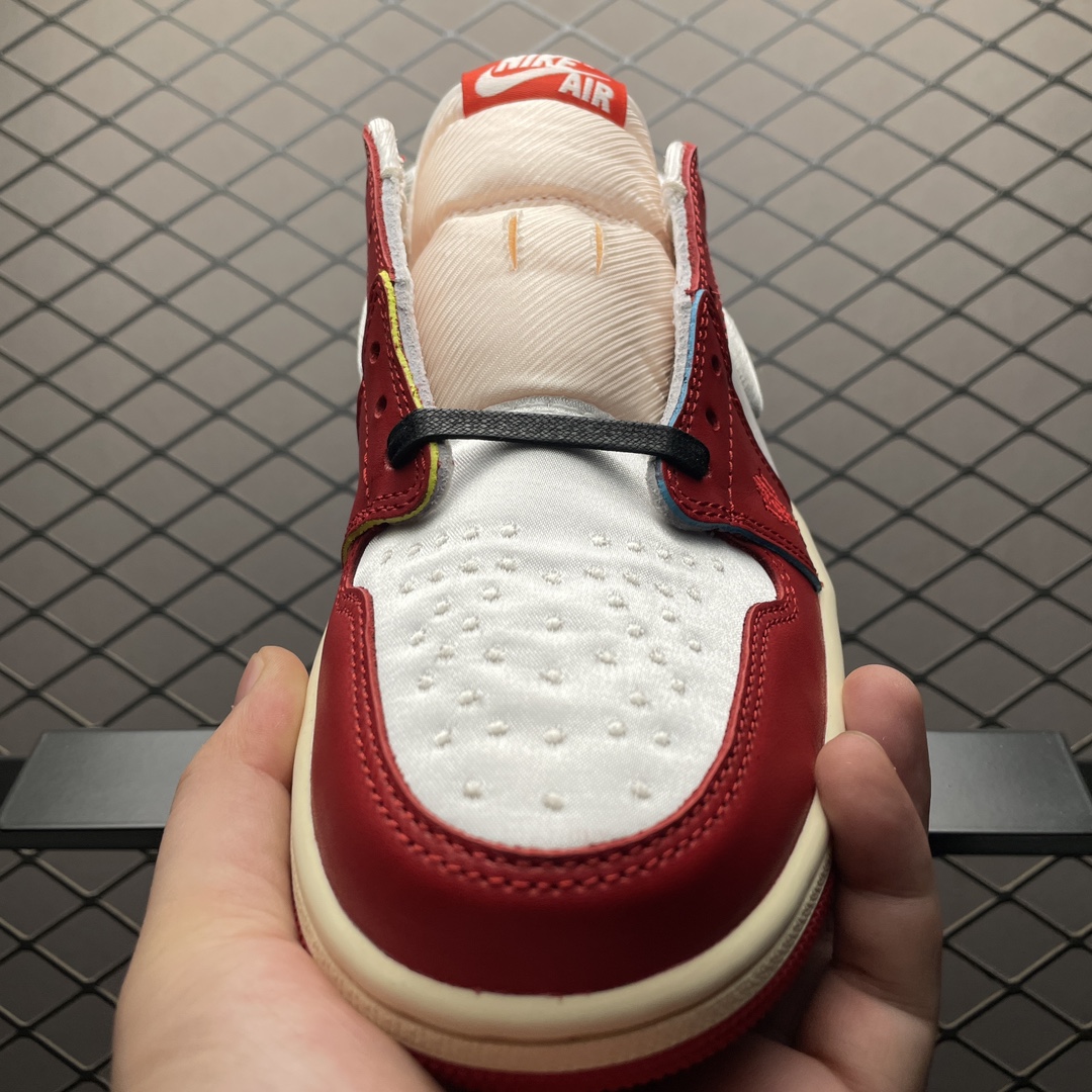 Trophy Room × Nike Air Jordan 1 Low OG "Home"（HV6157-100）