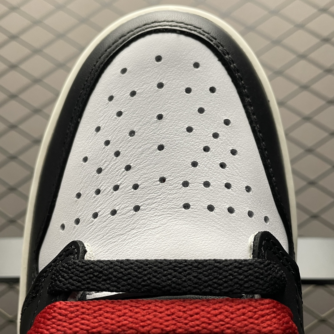 Nike Air Jordan 1 Retro High OG "Black Toe Reimagined"（DZ5485-106）