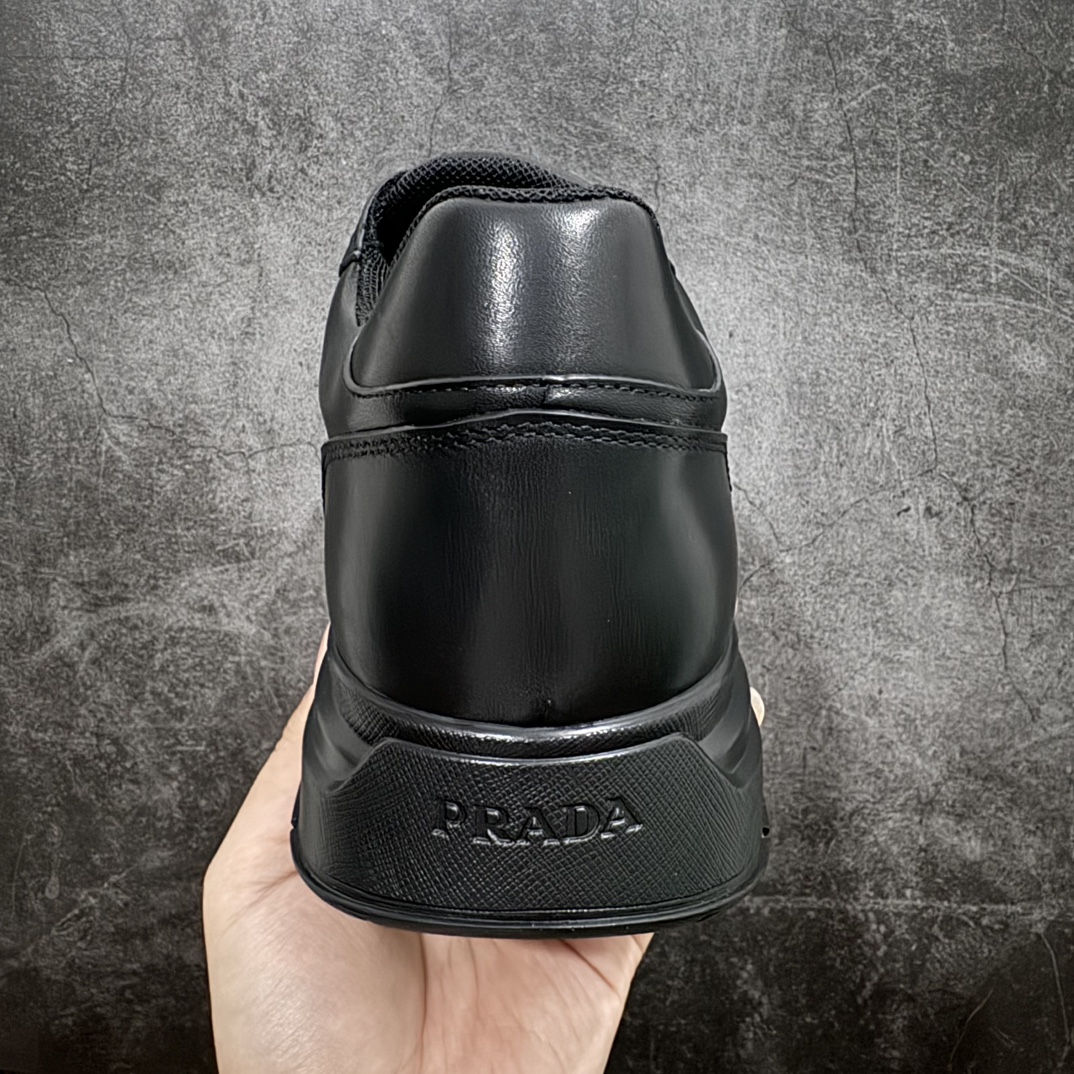 PRADA★レザーxナイロン ハイトップスニーカー（2EE390_3LNW_F0002_F_G000）