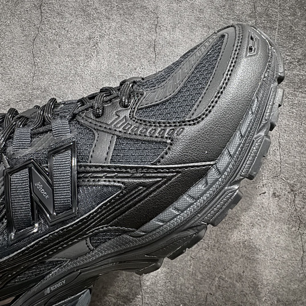 New Balance 1906U "Black"(M1906NJ）