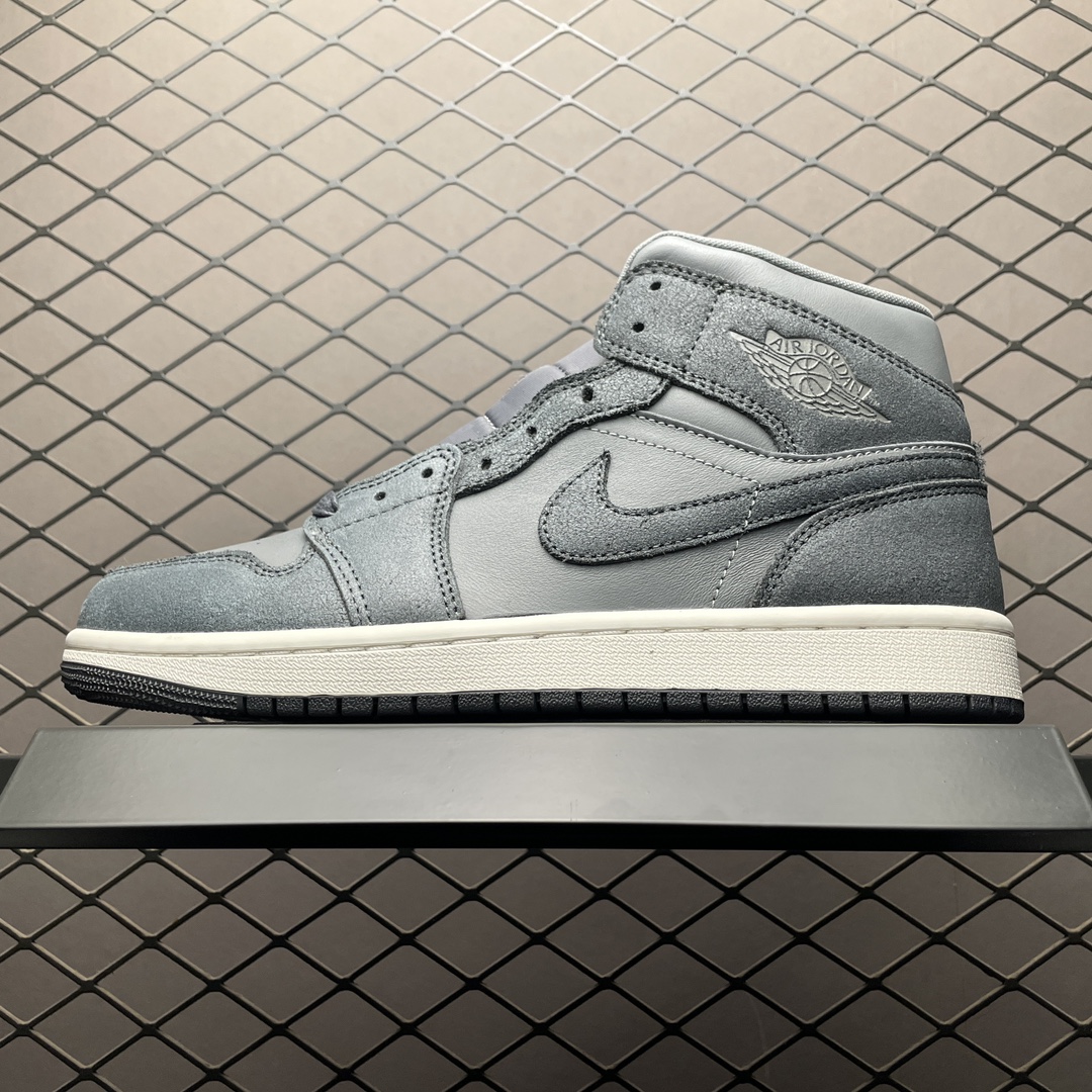 Nike Women's Air Jordan 1 Mid SE "Smoke Grey" (FJ3448-001)