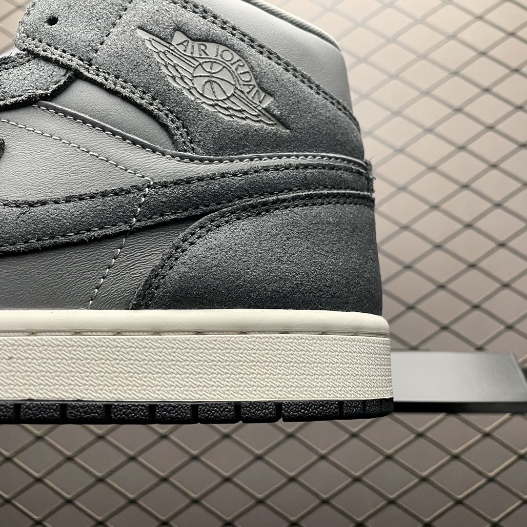 Nike Women's Air Jordan 1 Mid SE "Smoke Grey" (FJ3448-001)