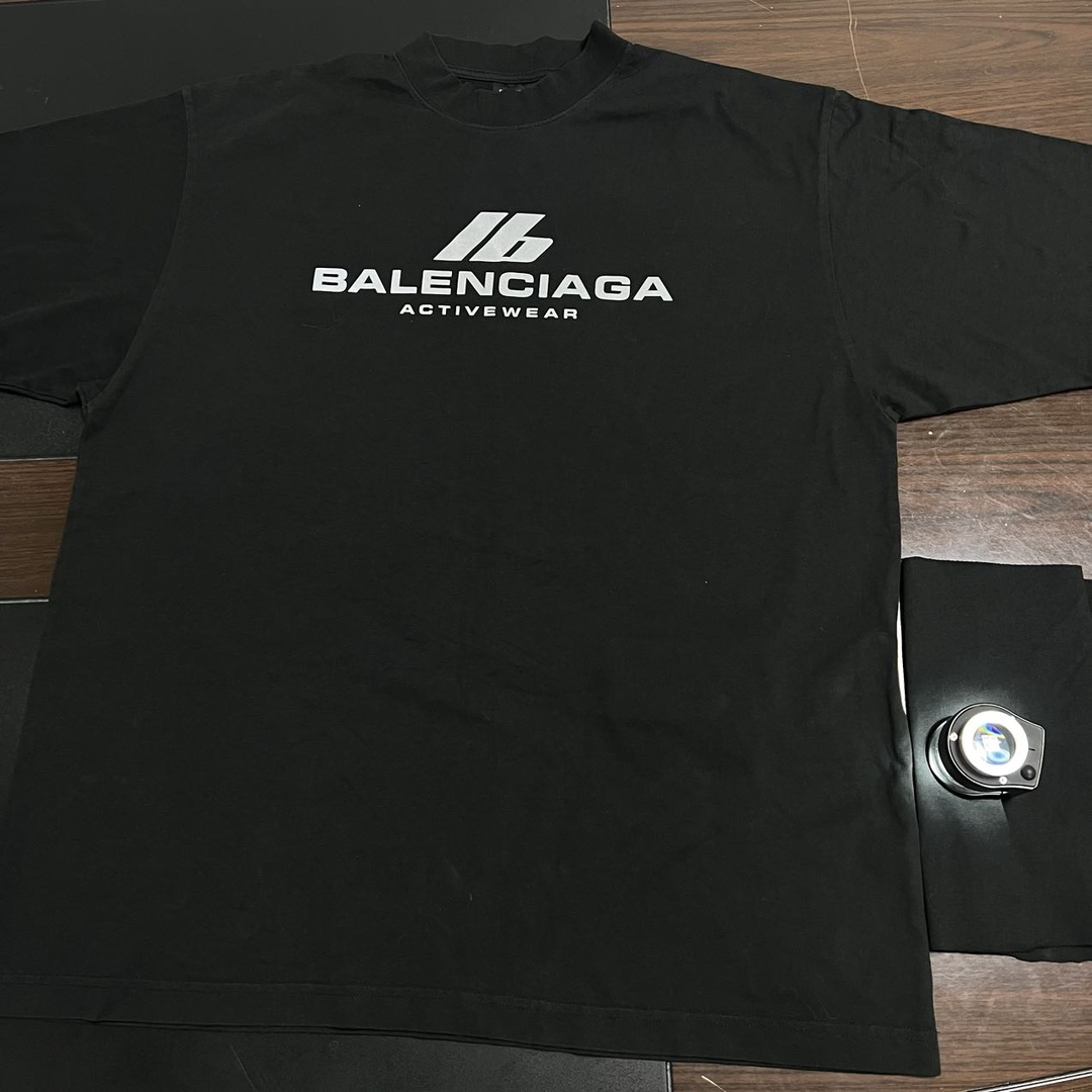BALENCIAGA Men's T-shirts and cut-and-sew tops 2024-2025 AW(764235TQVT91083）