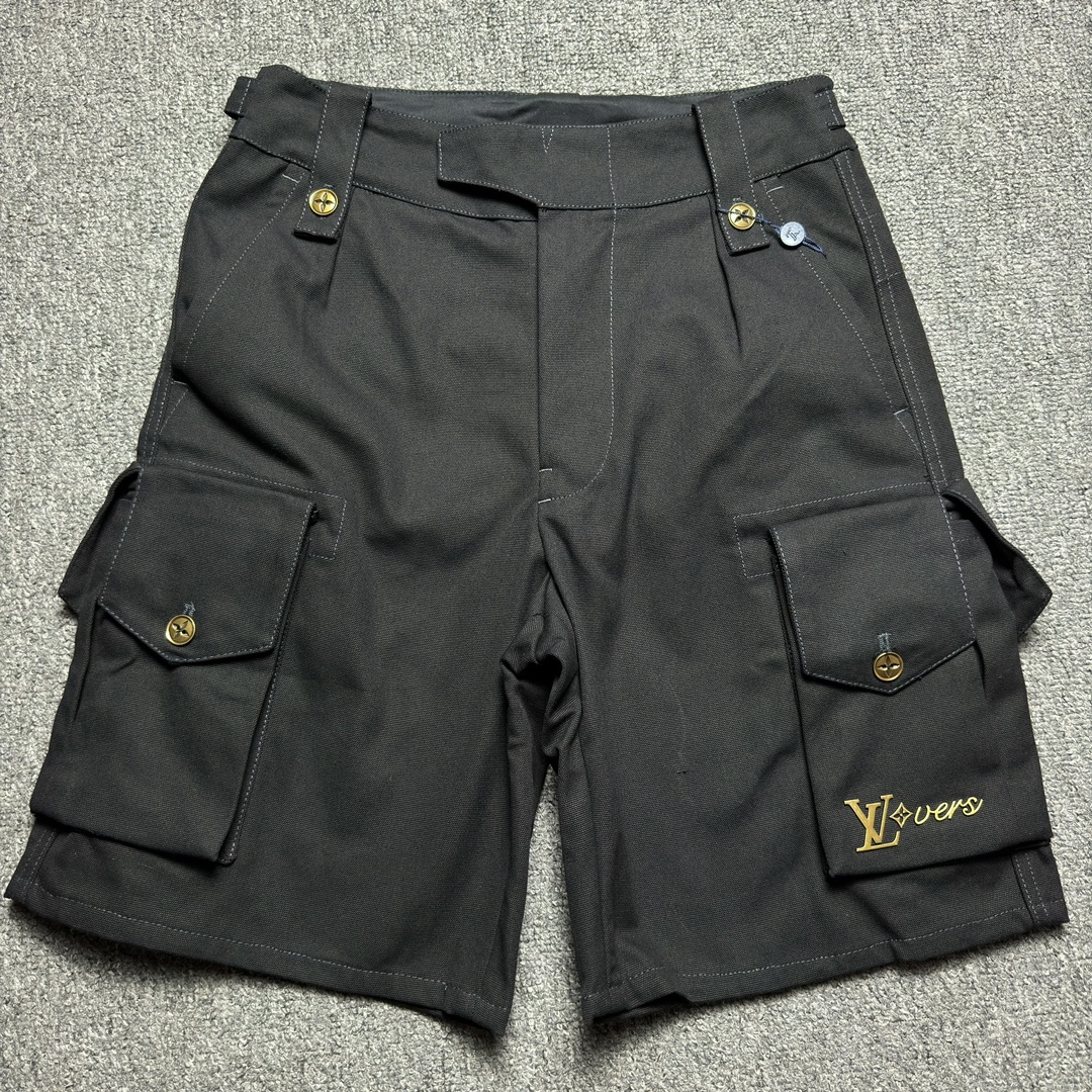 Louis Vuitton Cotton Utility Cargo Shorts(1AFJ54）