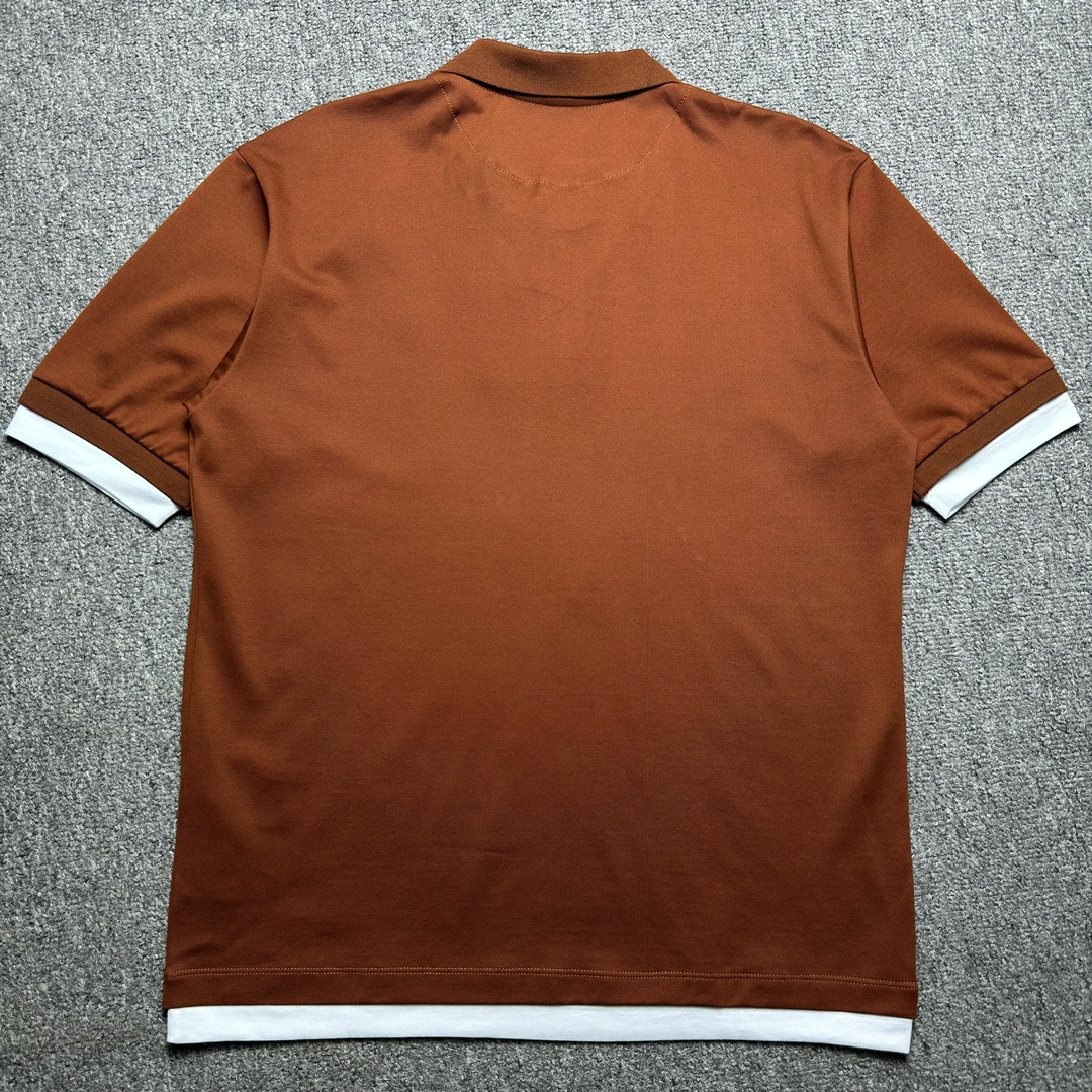 Prada T-shirt（UJN911-15DA-F0005-S-OOO）