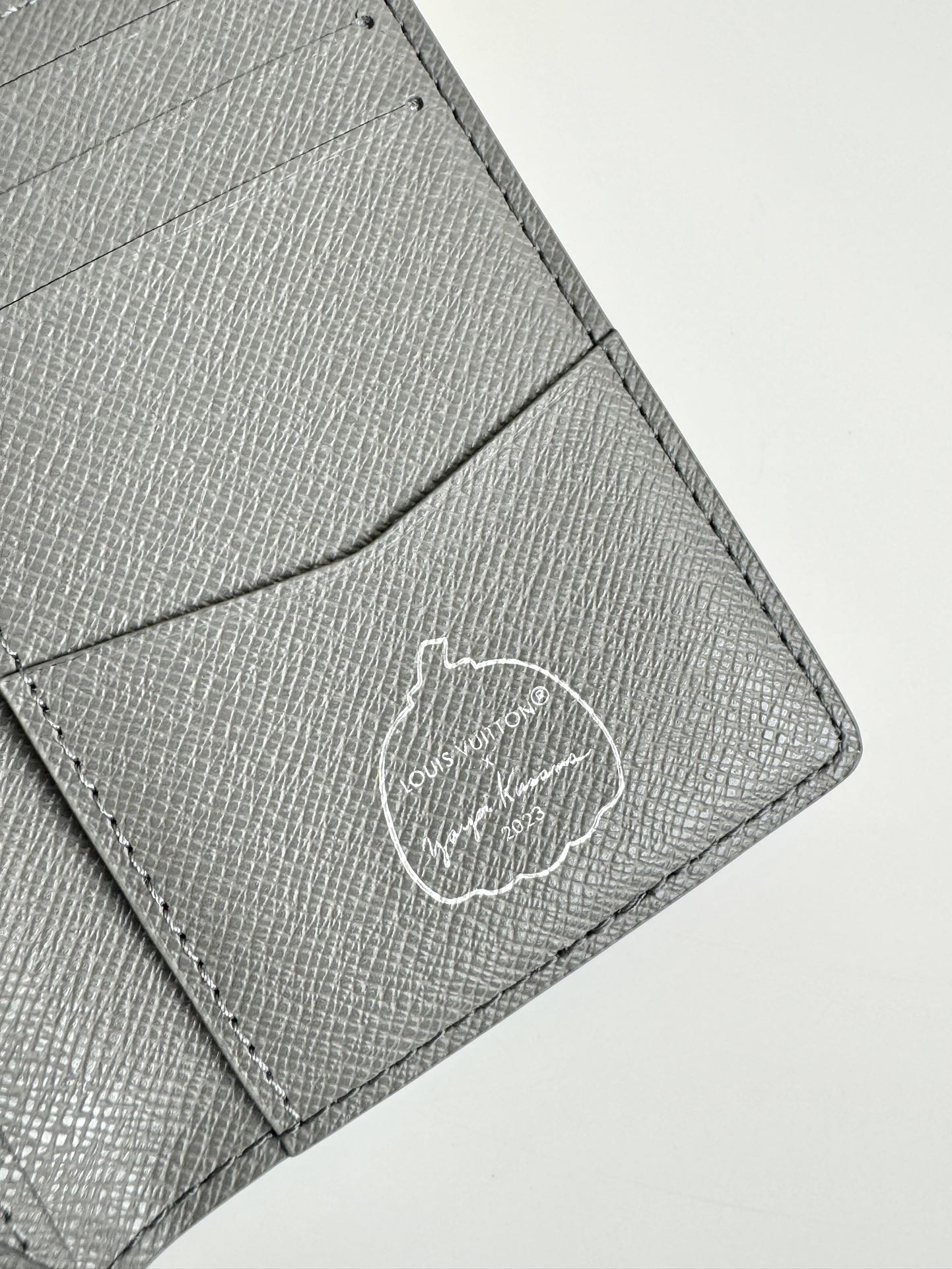 Louis Vuitton x Yayoi Kusama Wallet Monogram Eclipse Reverse Pumpkin（M81969）