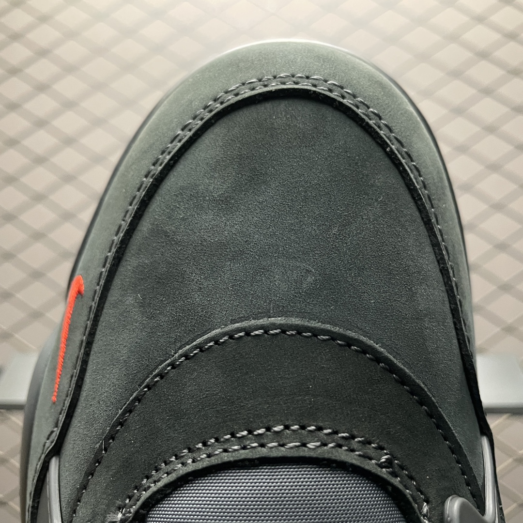 Nigel Sylvester × Nike Air Jordan 4 RM SP "Driveway Grey"（HF4334-004）