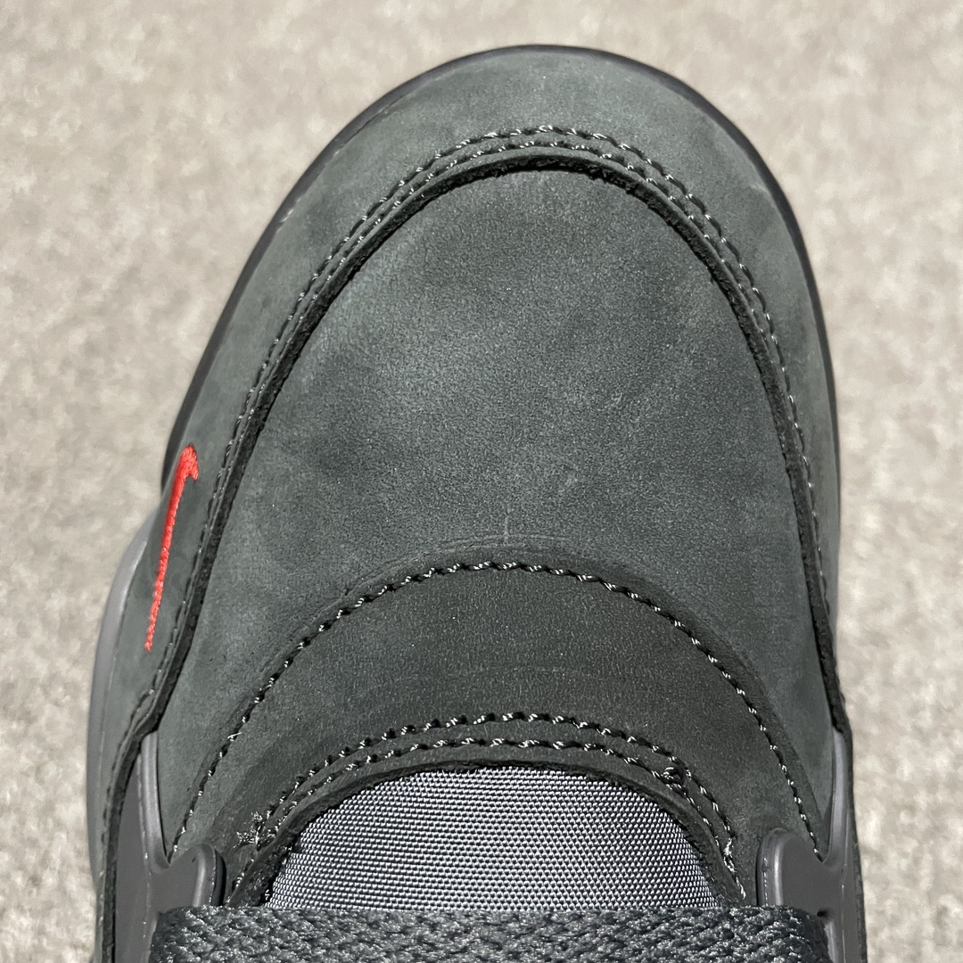 Nigel Sylvester × Nike Air Jordan 4 RM SP "Driveway Grey"（HF4334-004）