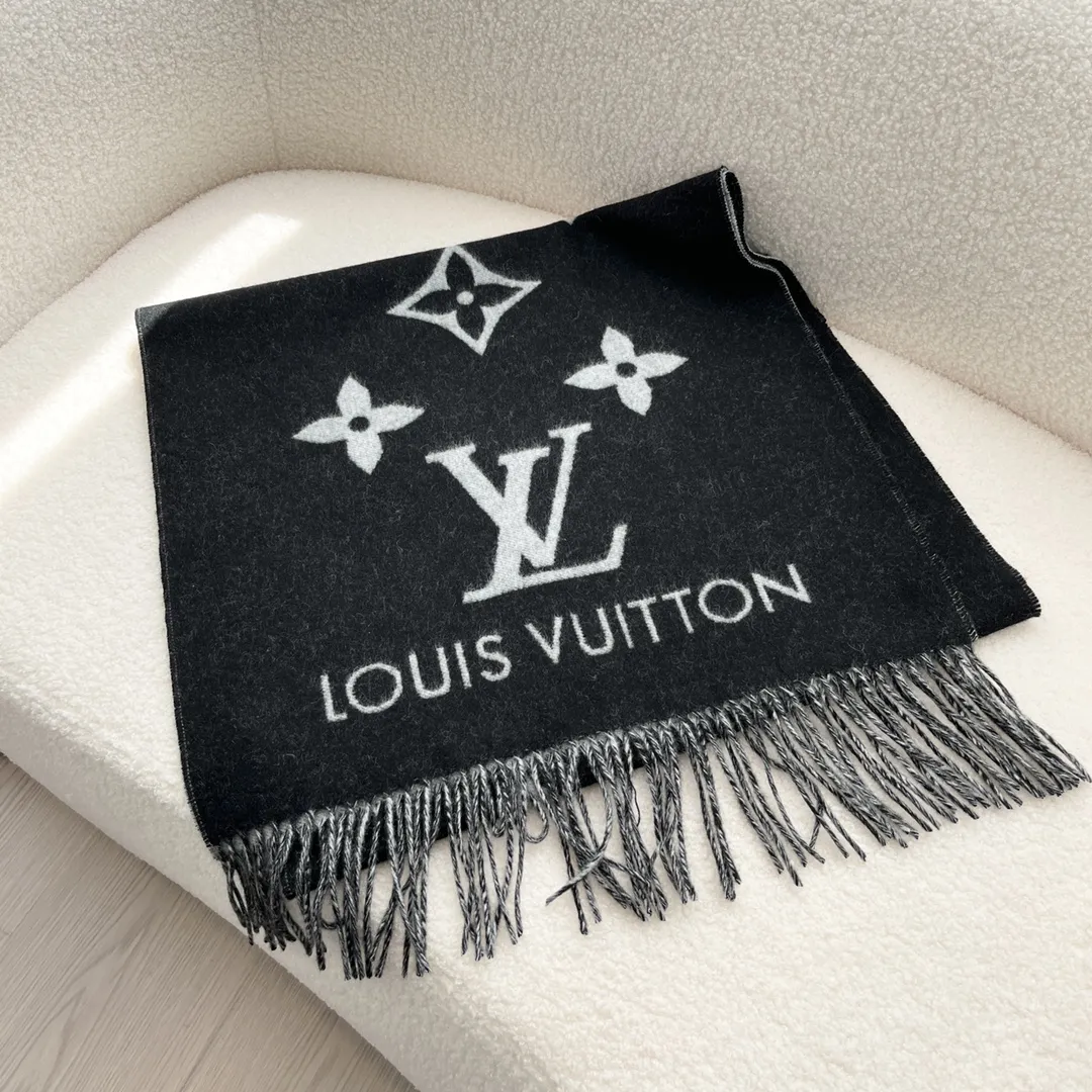 Louis Vuitton Scarf Reykjavik （M76067）