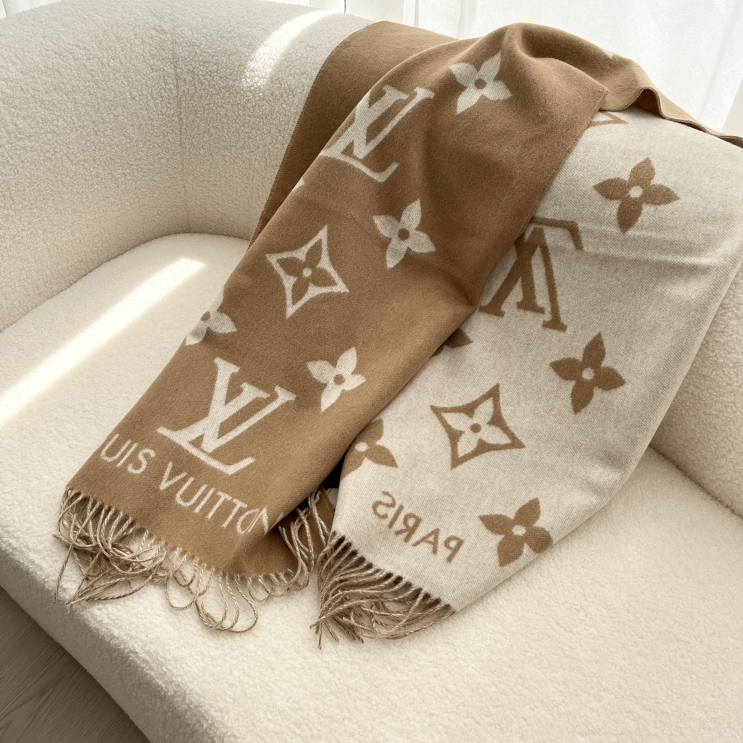 Louis Vuitton Scarf Reykjavik （M76067）