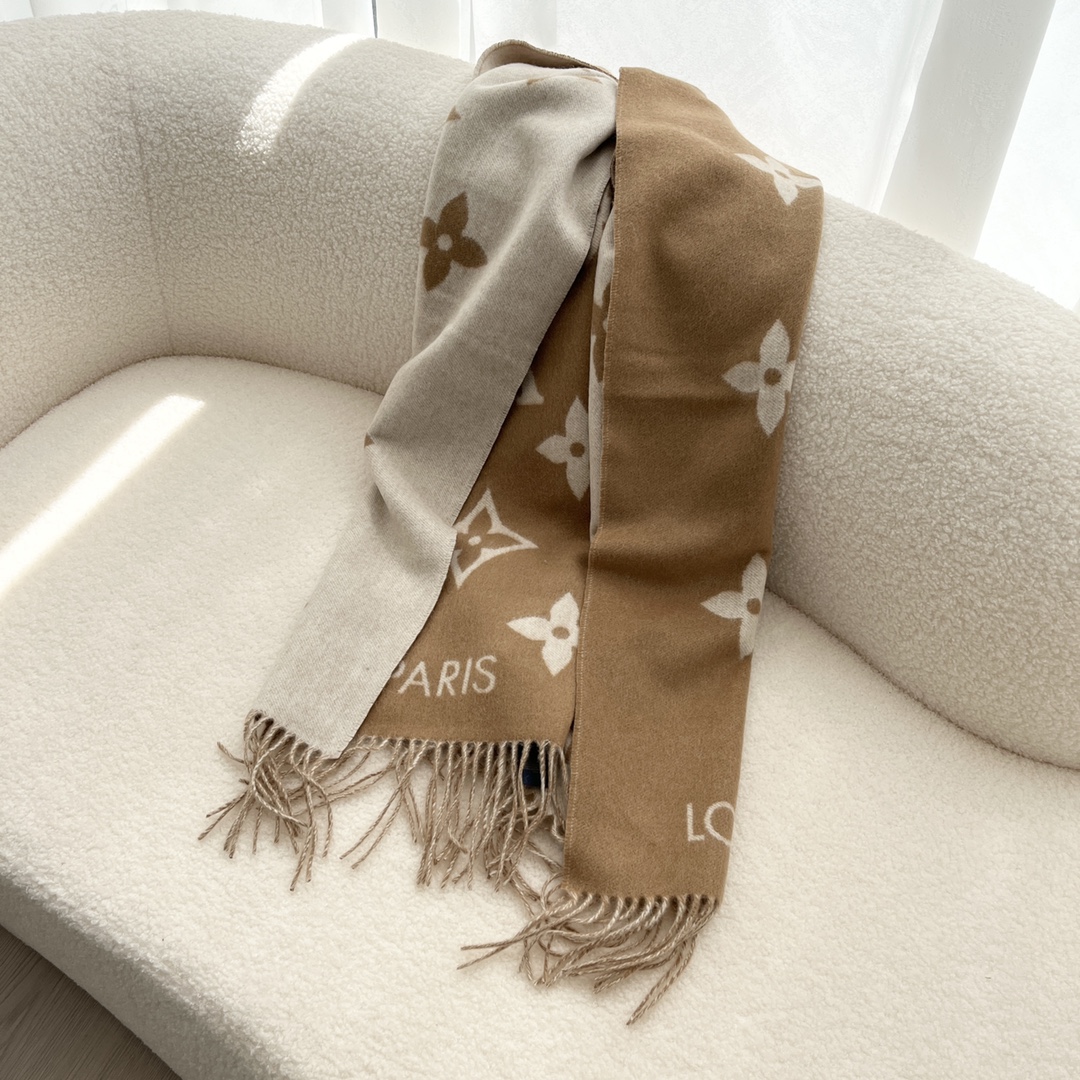 Louis Vuitton Scarf Reykjavik （M76067）