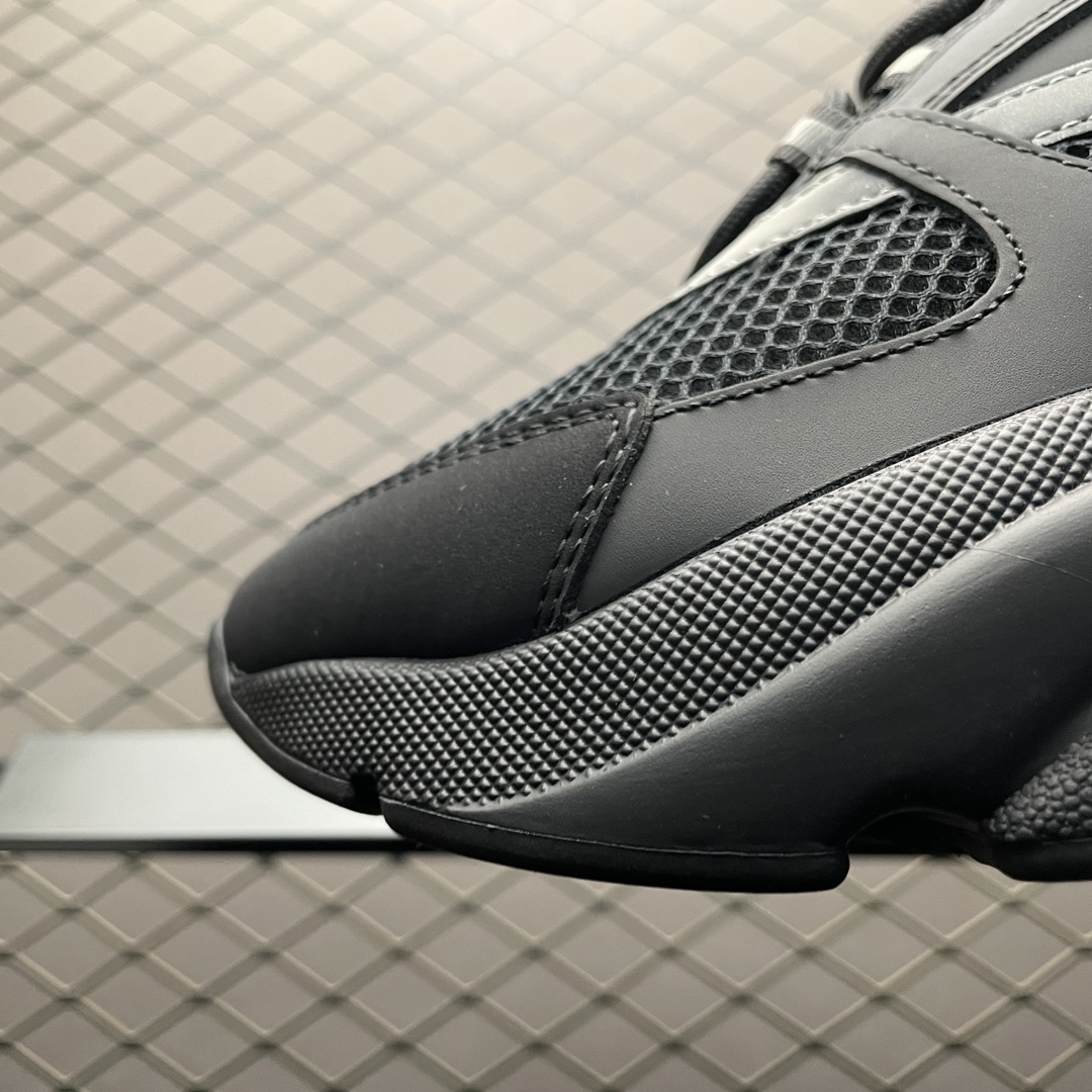 Dior B22 'Black Reflective'（3SN231ZNG_H969）