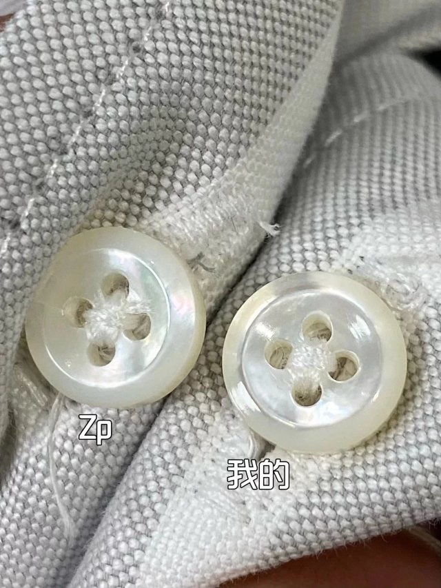 THOM BROWNE FLORAL APPLIQUE STRIPED BUTTON DOWN OXFORD SHIRT（MWL272E-10426-035）