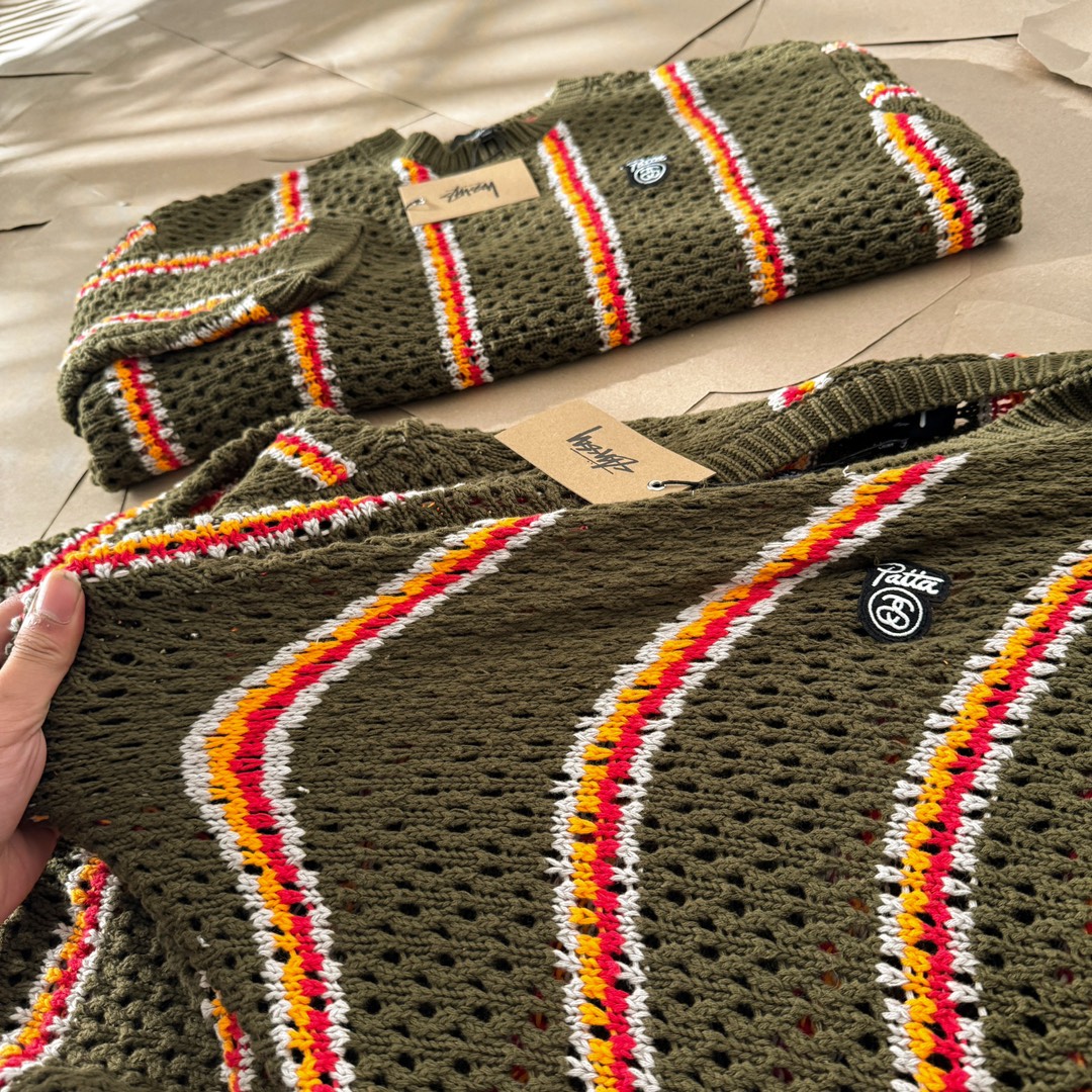 Stussy x Patta Stripe Loose Gauge Crewneck Sweater "Olive"（317012）