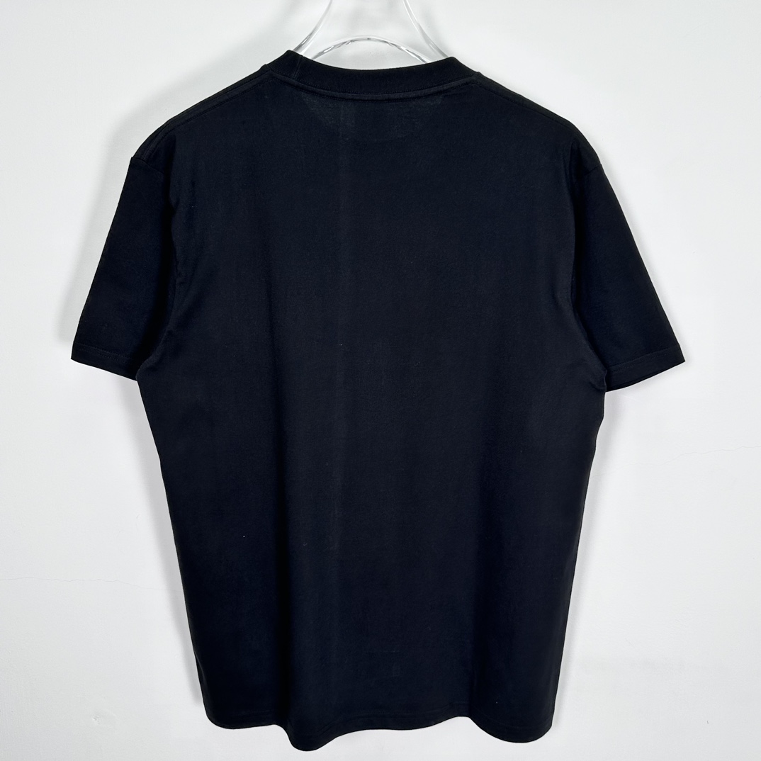 Supreme Tera Patrick Tee "Black"（SUP-FW24-004）