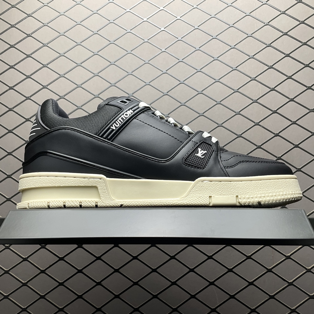 Louis Vuitton Trainer Maxi Line Sneakers LV（1AD9W2)