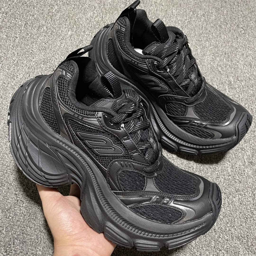 Balenciaga 10XL  sneakers（792779W3XL81000）