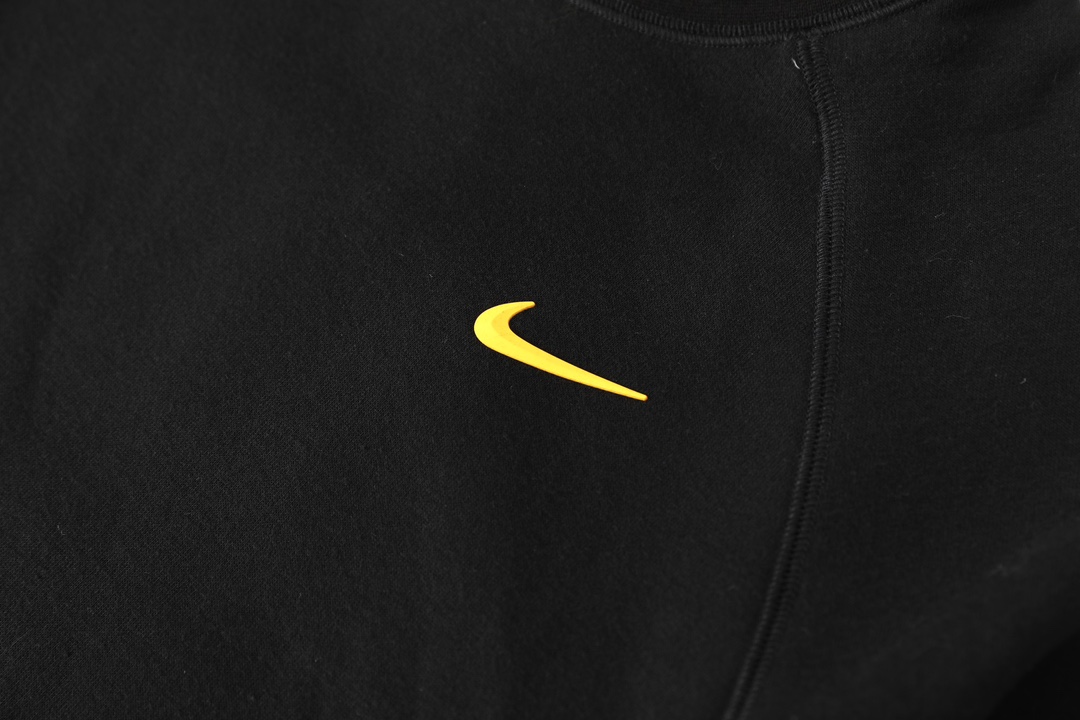 Nike x Nocta Tech Fleece Crew 'Black (FD8457-010）