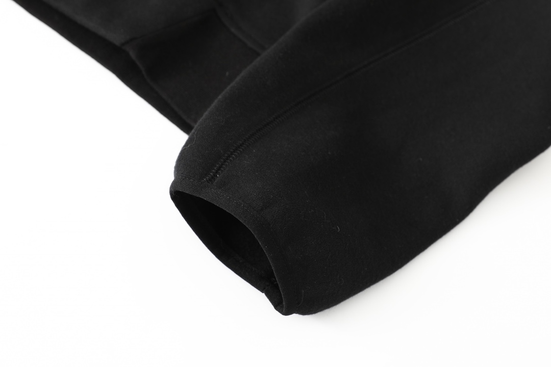 Nike x Nocta Tech Fleece Crew 'Black (FD8457-010）