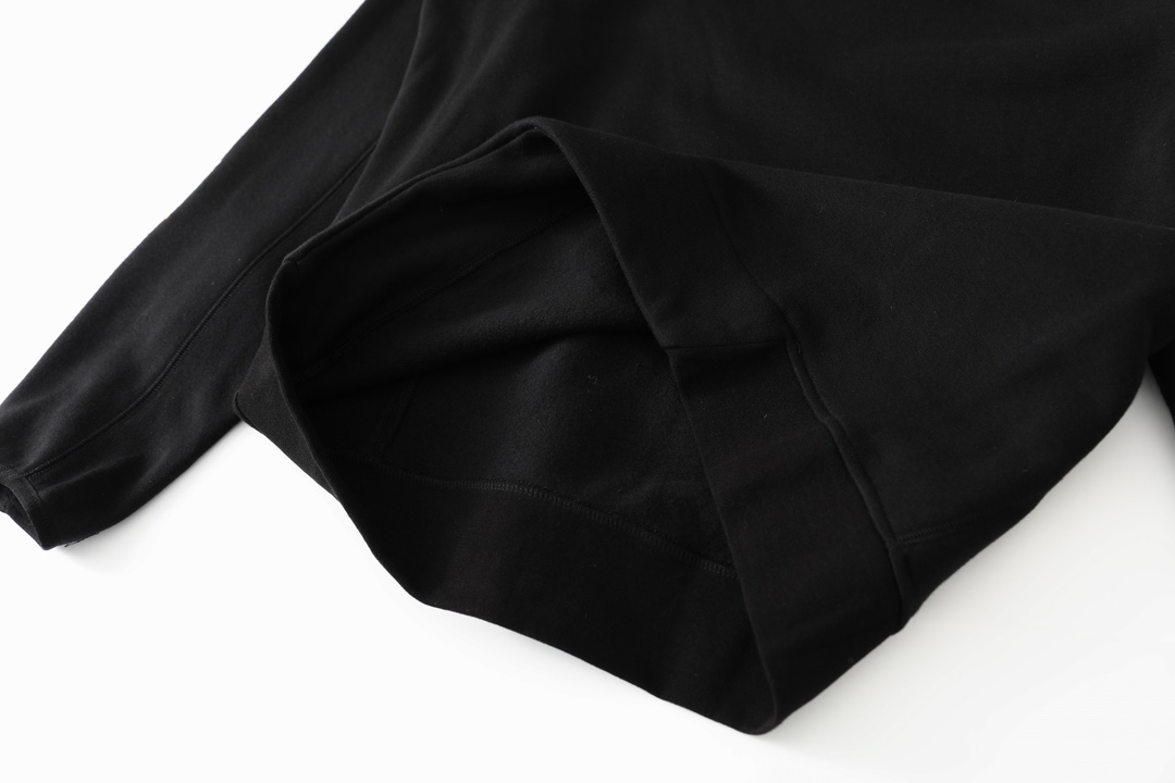 Nike x Nocta Tech Fleece Crew 'Black (FD8457-010）