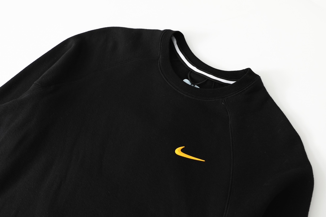 Nike x Nocta Tech Fleece Crew 'Black (FD8457-010）