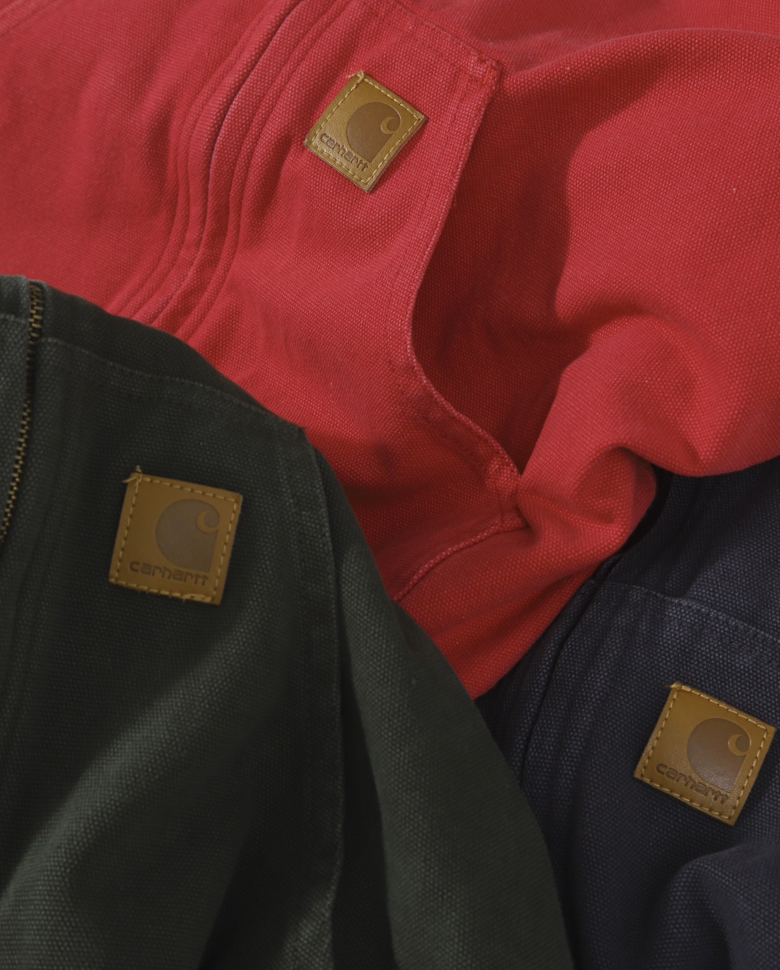 Carhartt J130 Track Jacket（104050）