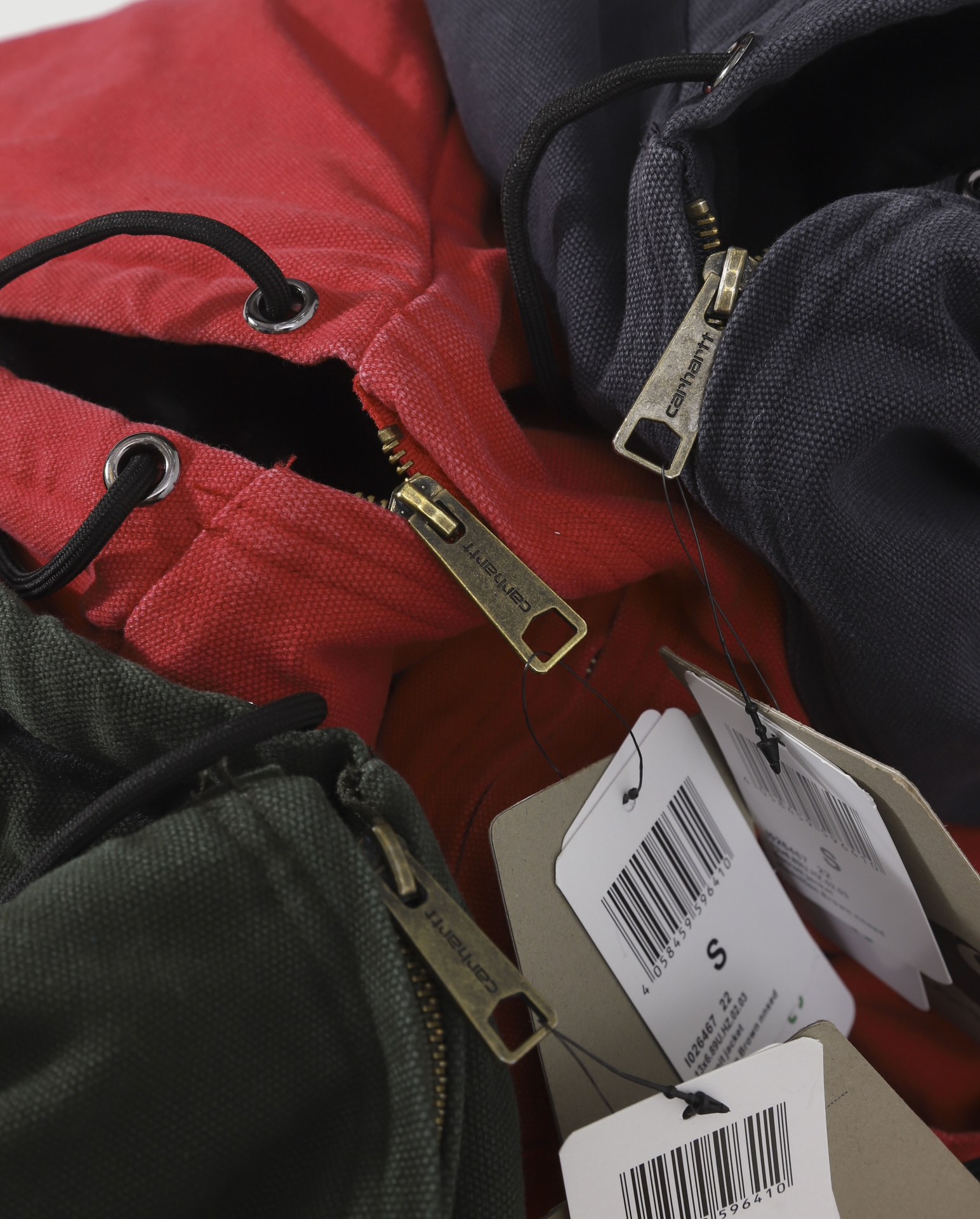 Carhartt J130 Track Jacket（104050）