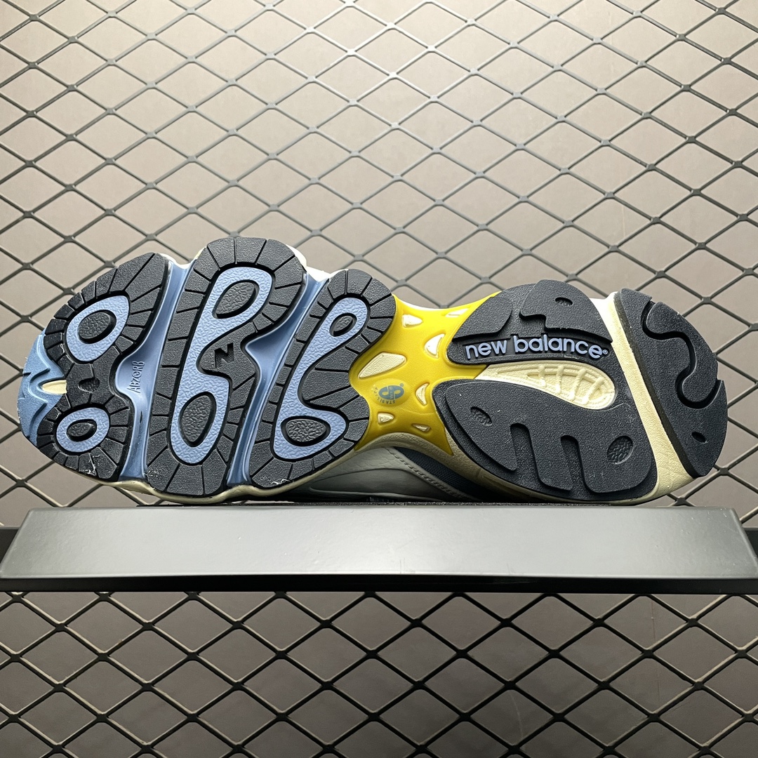 New Balance M1000 (M1000CA)