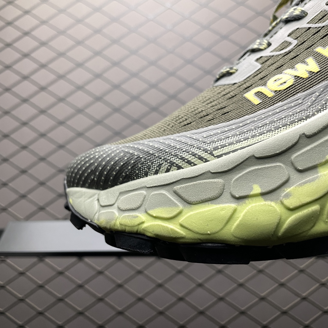 NEW BALANCE  MTMORCA3 OLIVE(MTMORCA3)