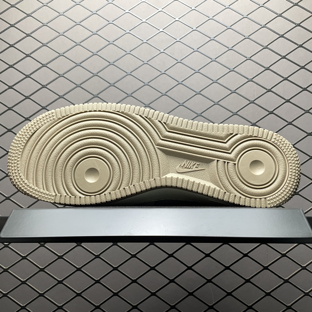 Nike Air Force 1 Low '07 LV8 Summit White Khaki（FZ5225-100）