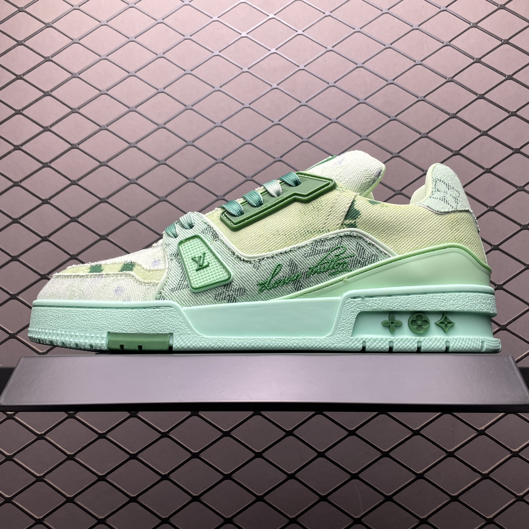 Louis Vuitton Trainer Line Sneakers(1ACVNO)