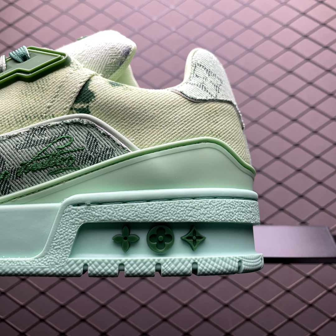 Louis Vuitton Trainer Line Sneakers(1ACVNO)
