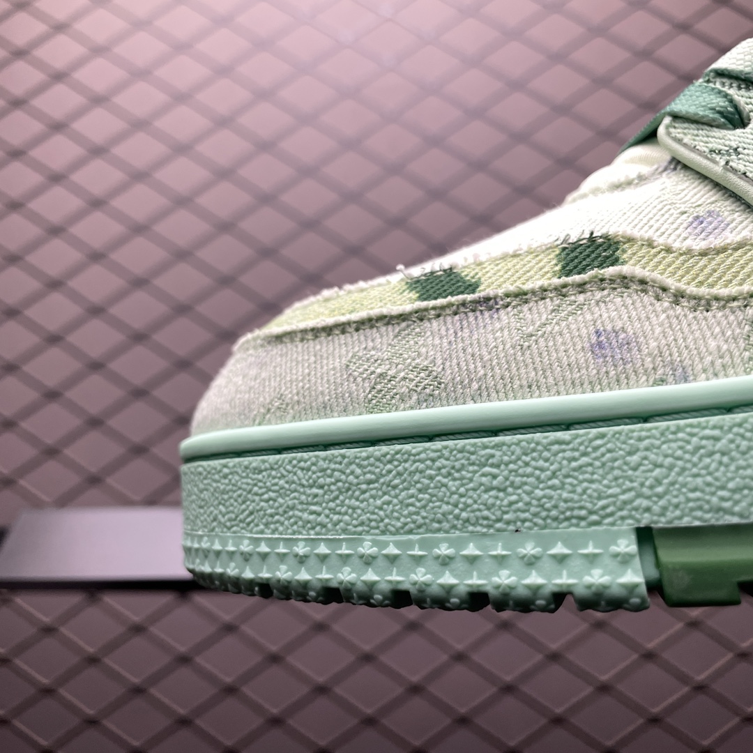 Louis Vuitton Trainer Line Sneakers(1ACVNO)