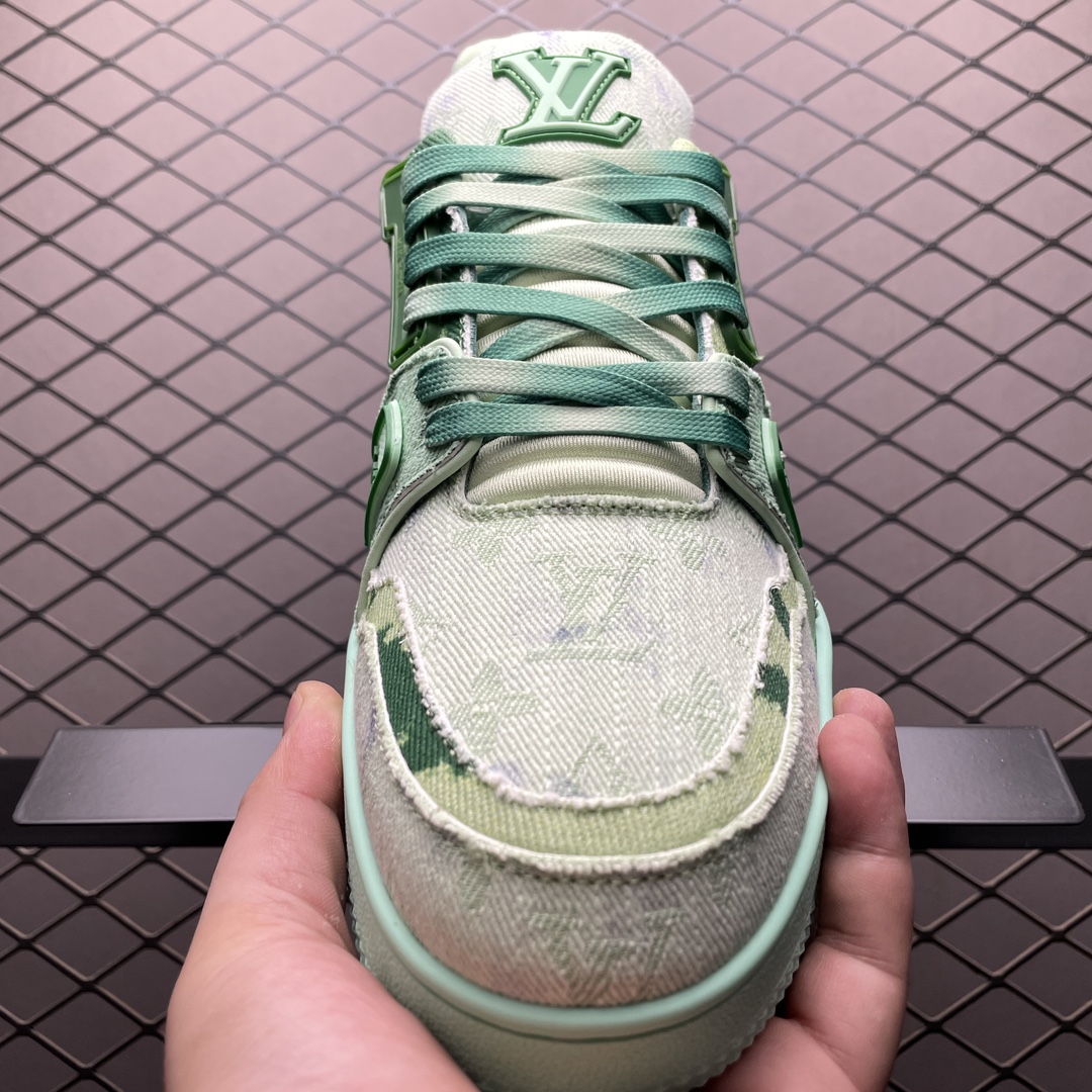 Louis Vuitton Trainer Line Sneakers(1ACVNO)