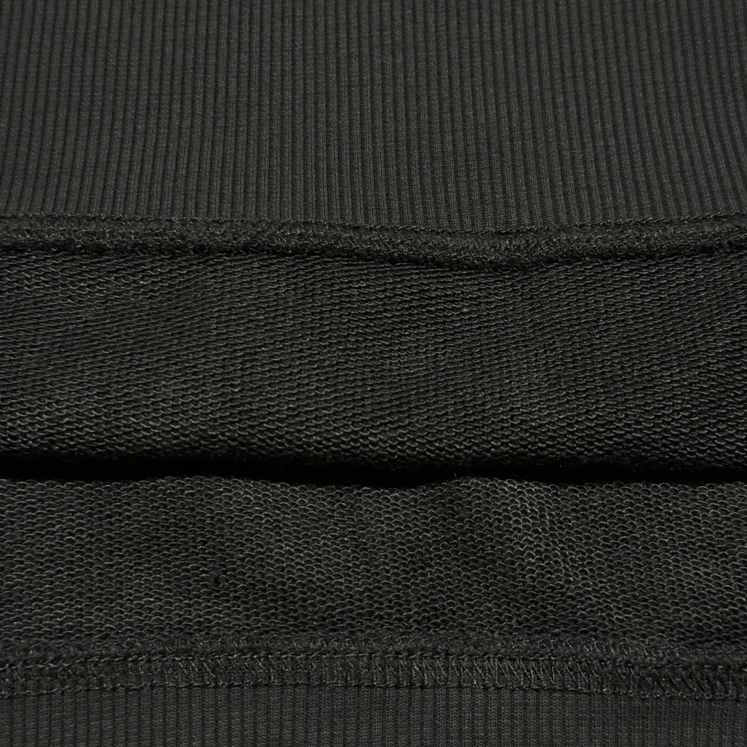 MM6 Maison Margiela Sweatshirt Men Black(S62GU0112S25454-900）