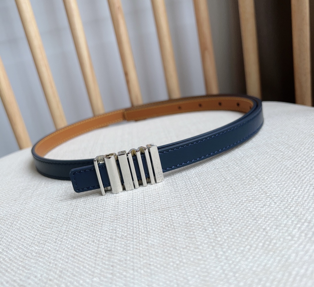 Loewe Solid Color Smooth Buckle Leather Belts（E619Z16X151206）