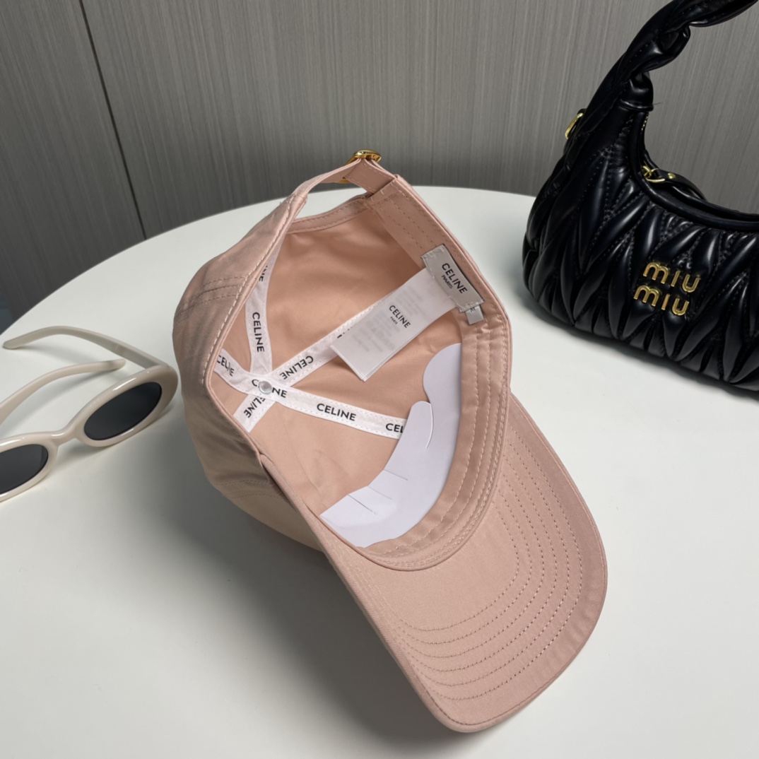 Celine hat（2aug4-969p-38dd）
