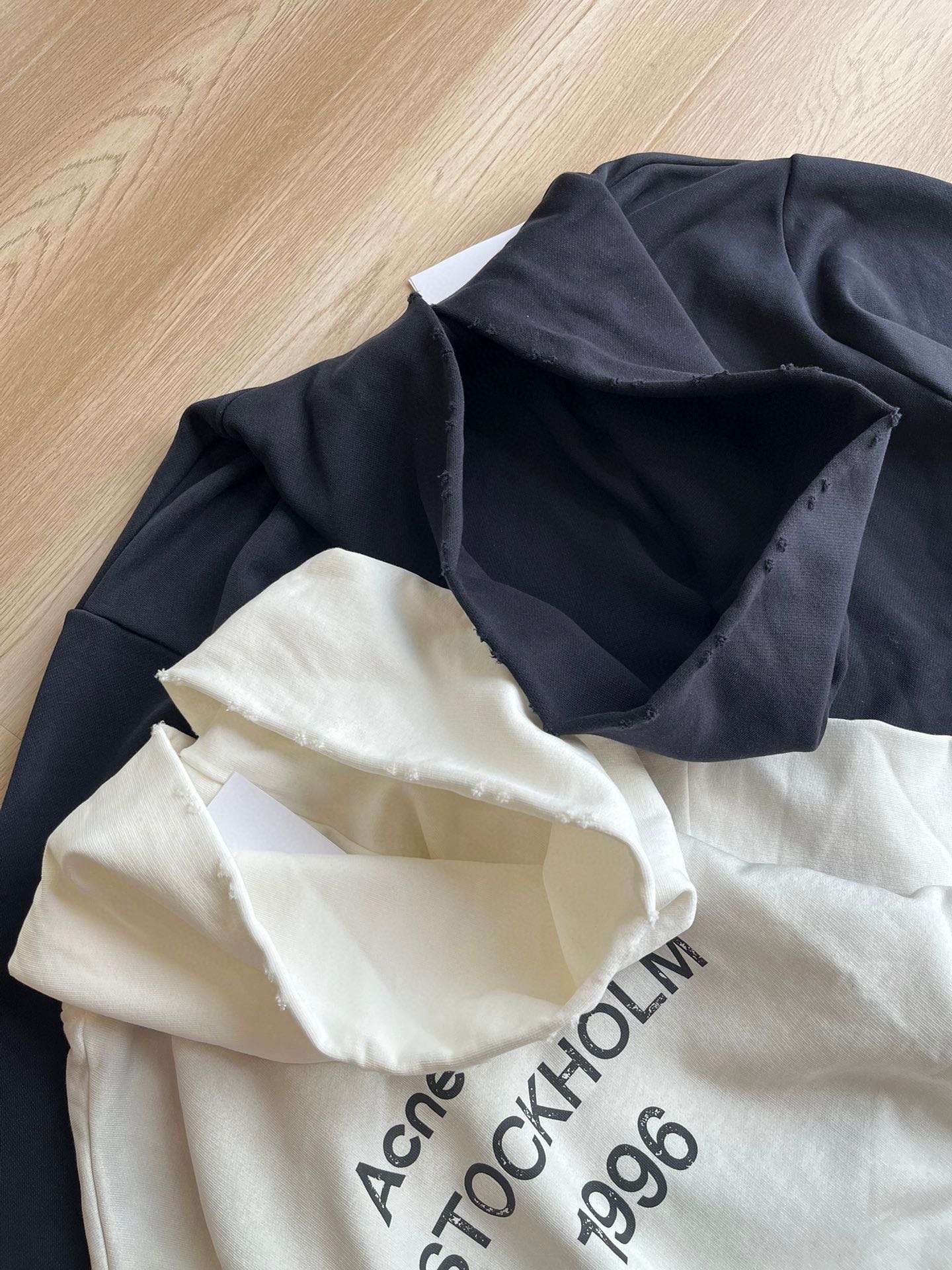 Acne Studios Sweatshirts  Mist (CI0136DC6）