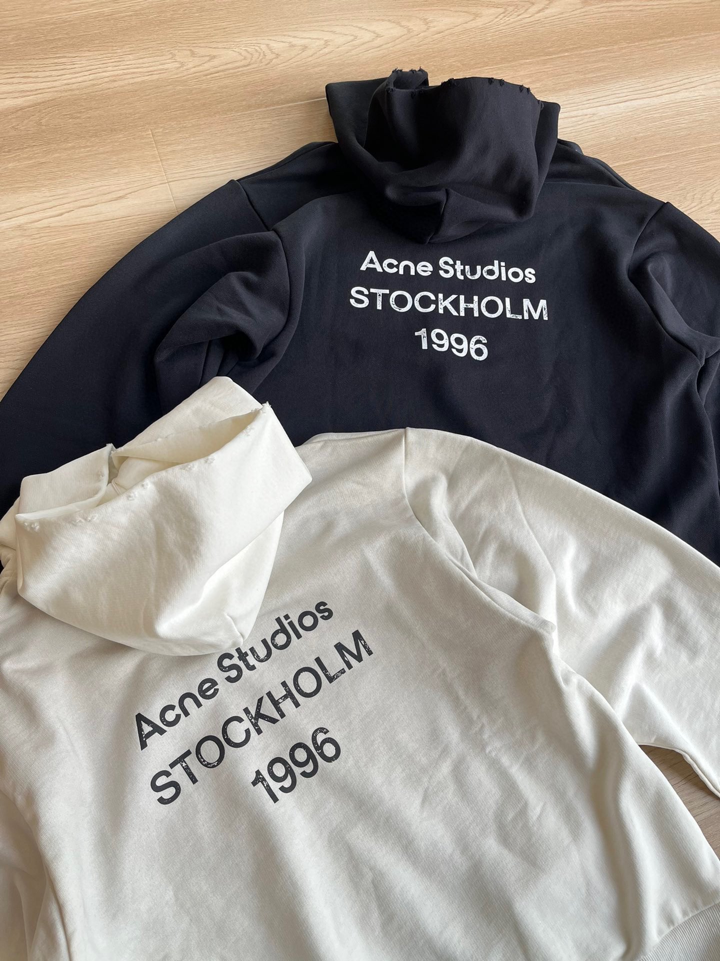 Acne Studios Sweatshirts  Mist (CI0136DC6）