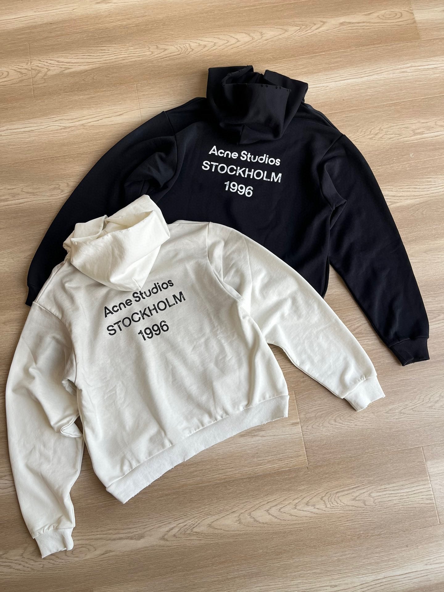 Acne Studios Sweatshirts  Mist (CI0136DC6）