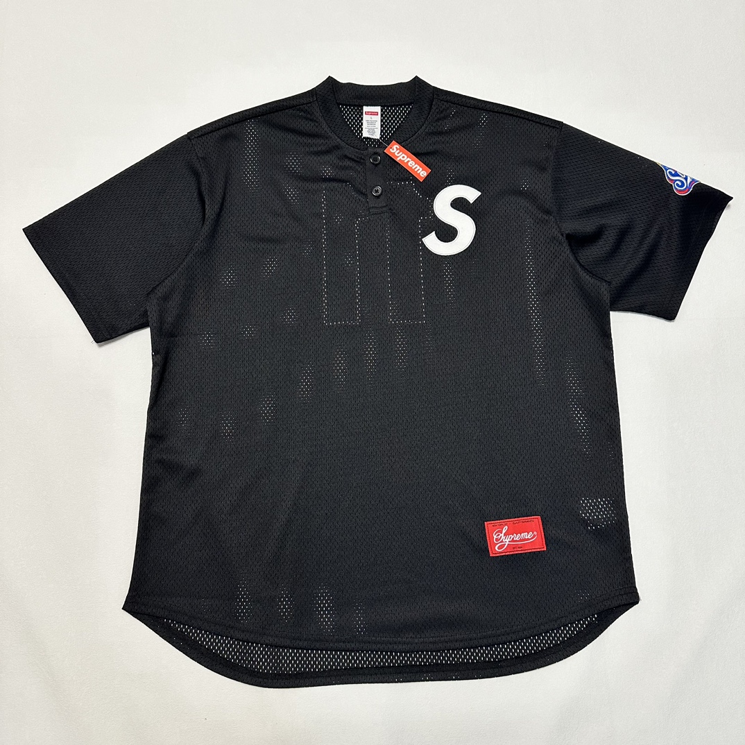 SUPREME 24FW S LOGO BASEBALL HENLEY TEE（SUP-FW24-005-2）