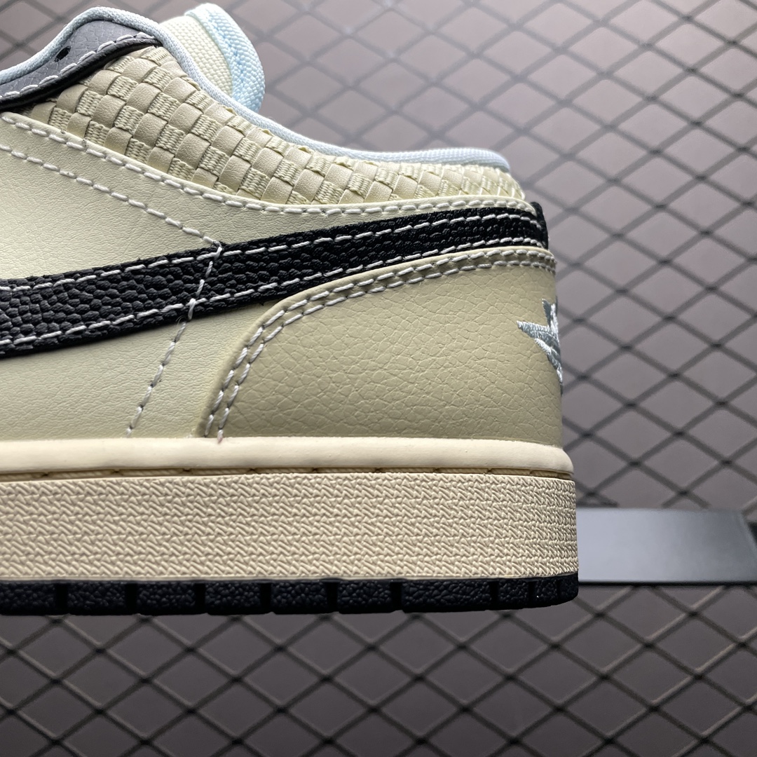 Nike Air Jordan 1 Retro Low SE "Coconut Milk/Glacier Blue"（HQ3437-101）