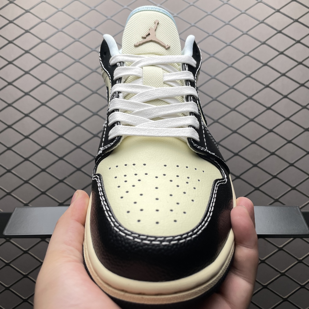 Nike Air Jordan 1 Retro Low SE "Coconut Milk/Glacier Blue"（HQ3437-101）