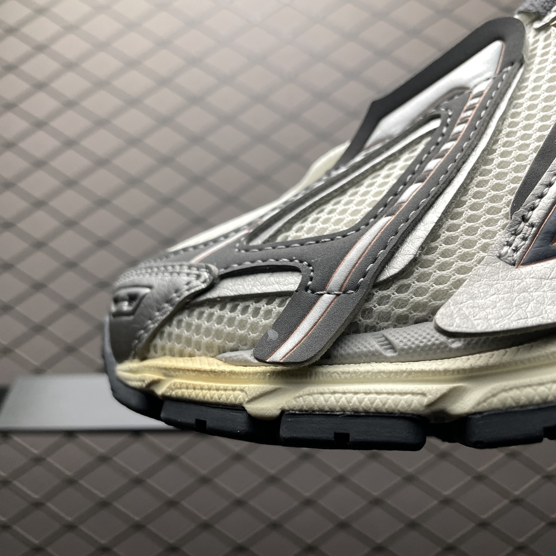 New Balance 1906A Silver Metallic Castlerock(M1906AD）