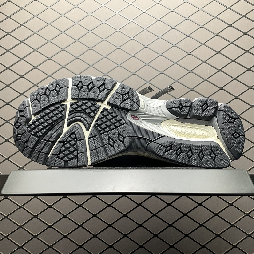 New Balance 1906A Silver Metallic Castlerock(M1906AD）