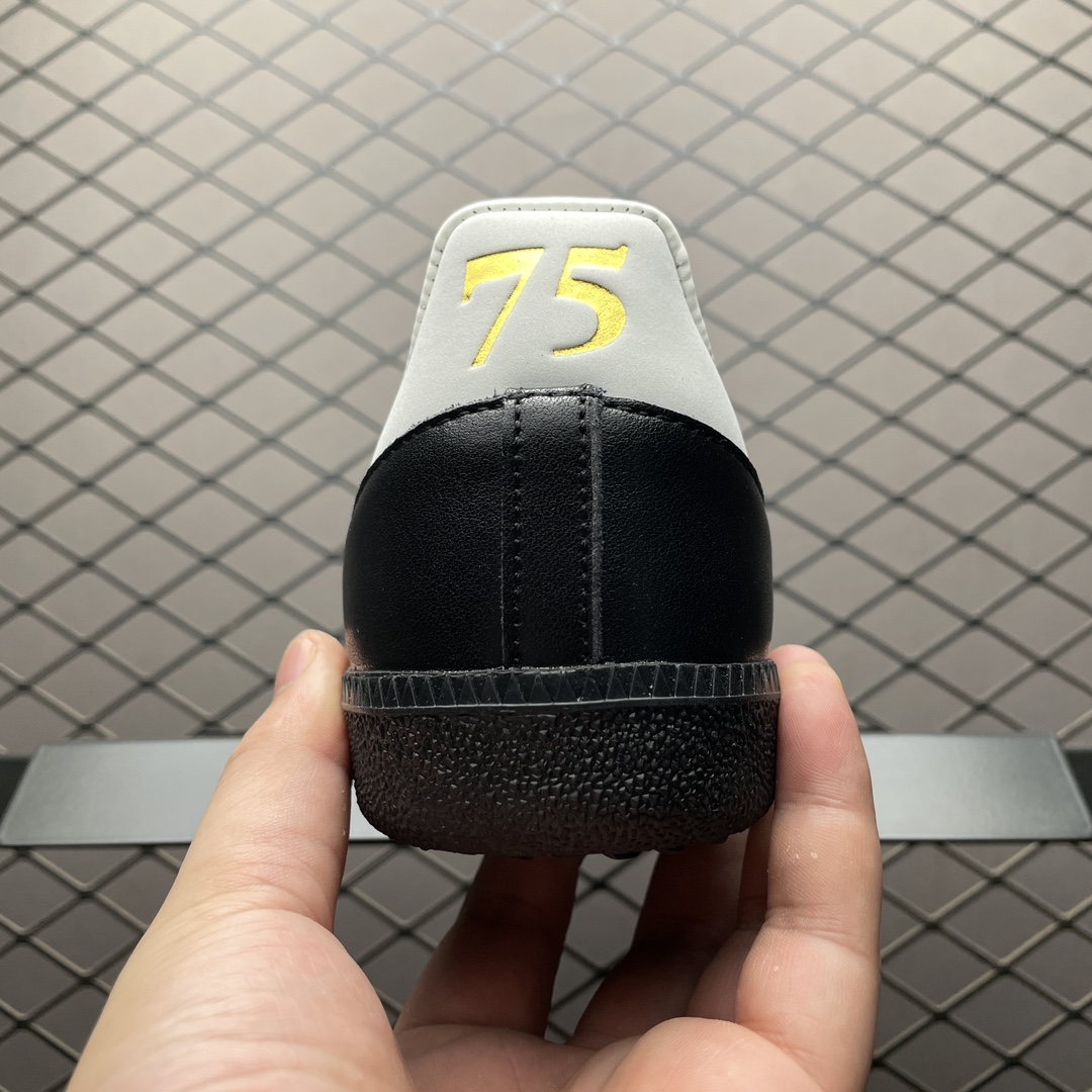 adidas Originals Samba OG 75th "Core Black/Cloud White"（JP5282 ）