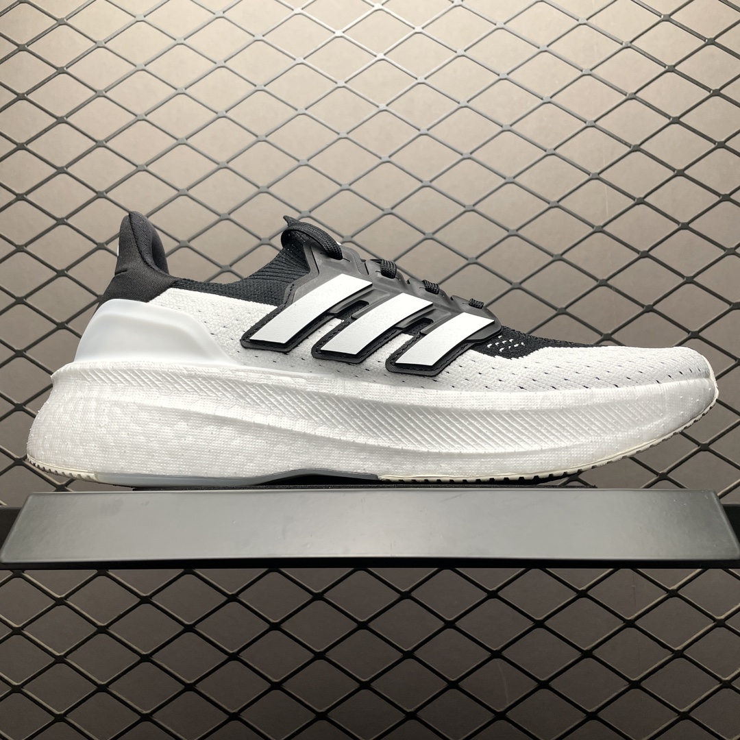 Adidas Ultra Boost 5（IF1480）